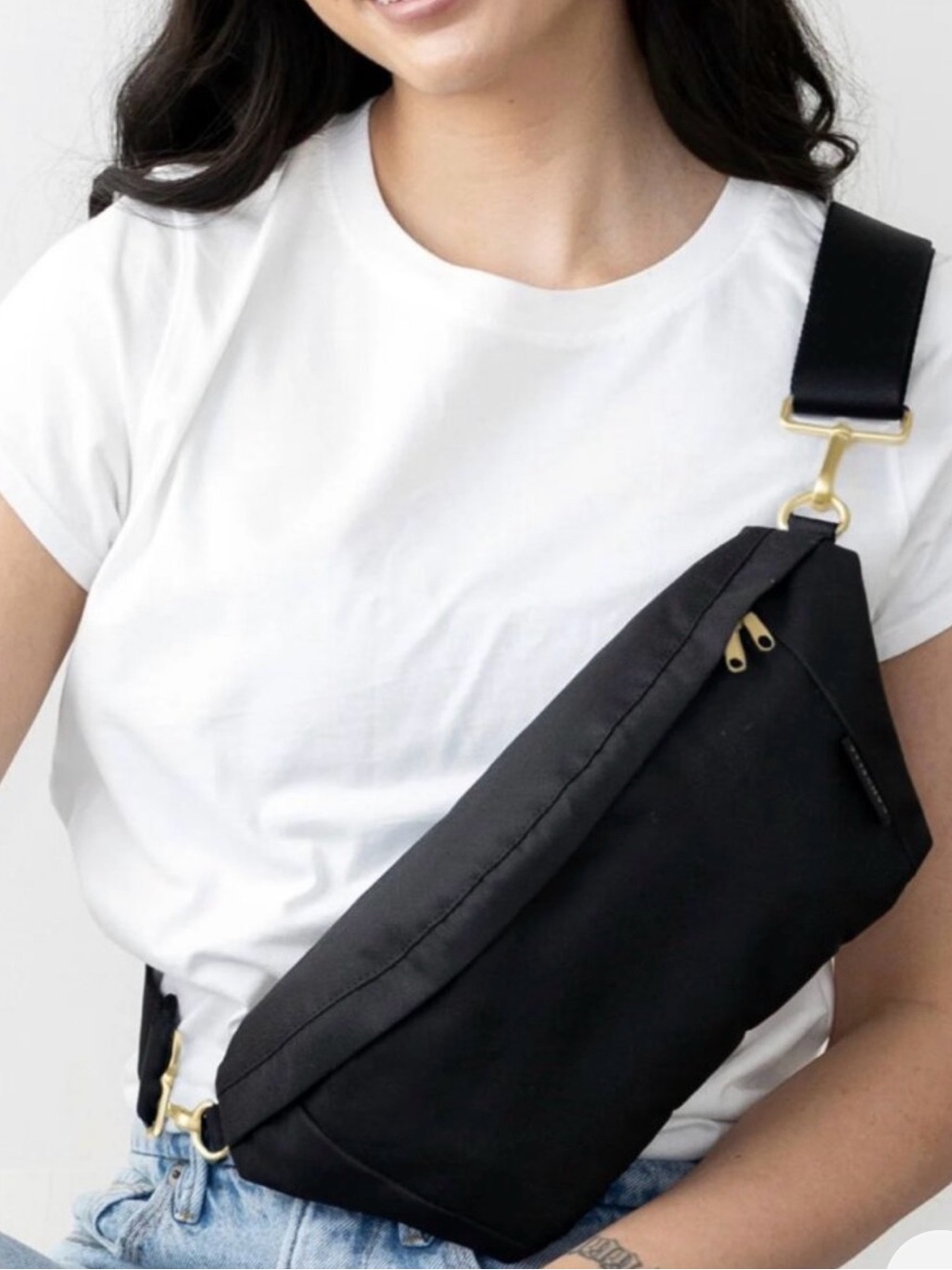 Women's Black Crossbody Sling Bag - Lightweight Everyday Carry